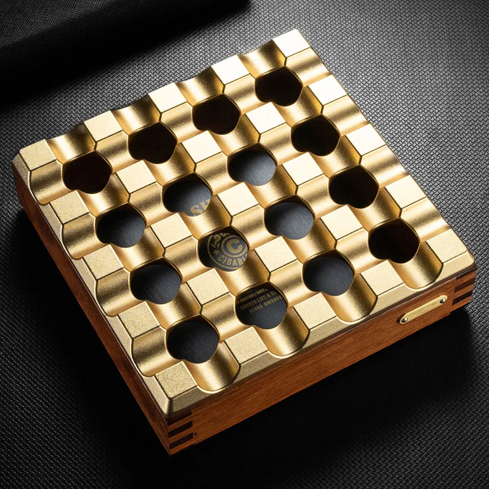 Luxury Multi-Cigar Ashtray – Aluminium & Wood Honeycomb Design