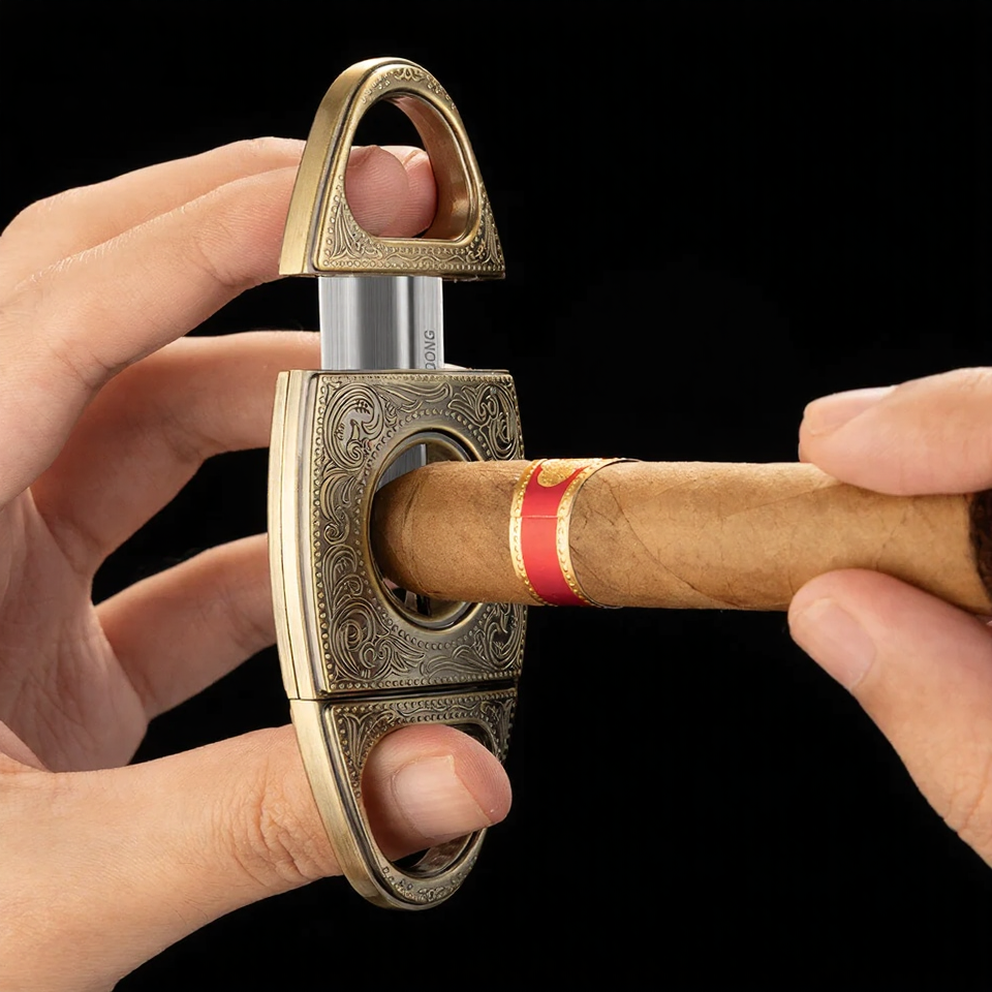 Luxury 3-Piece Cigar Accessory Gift Set – Lighter, Cutter & Ashtray